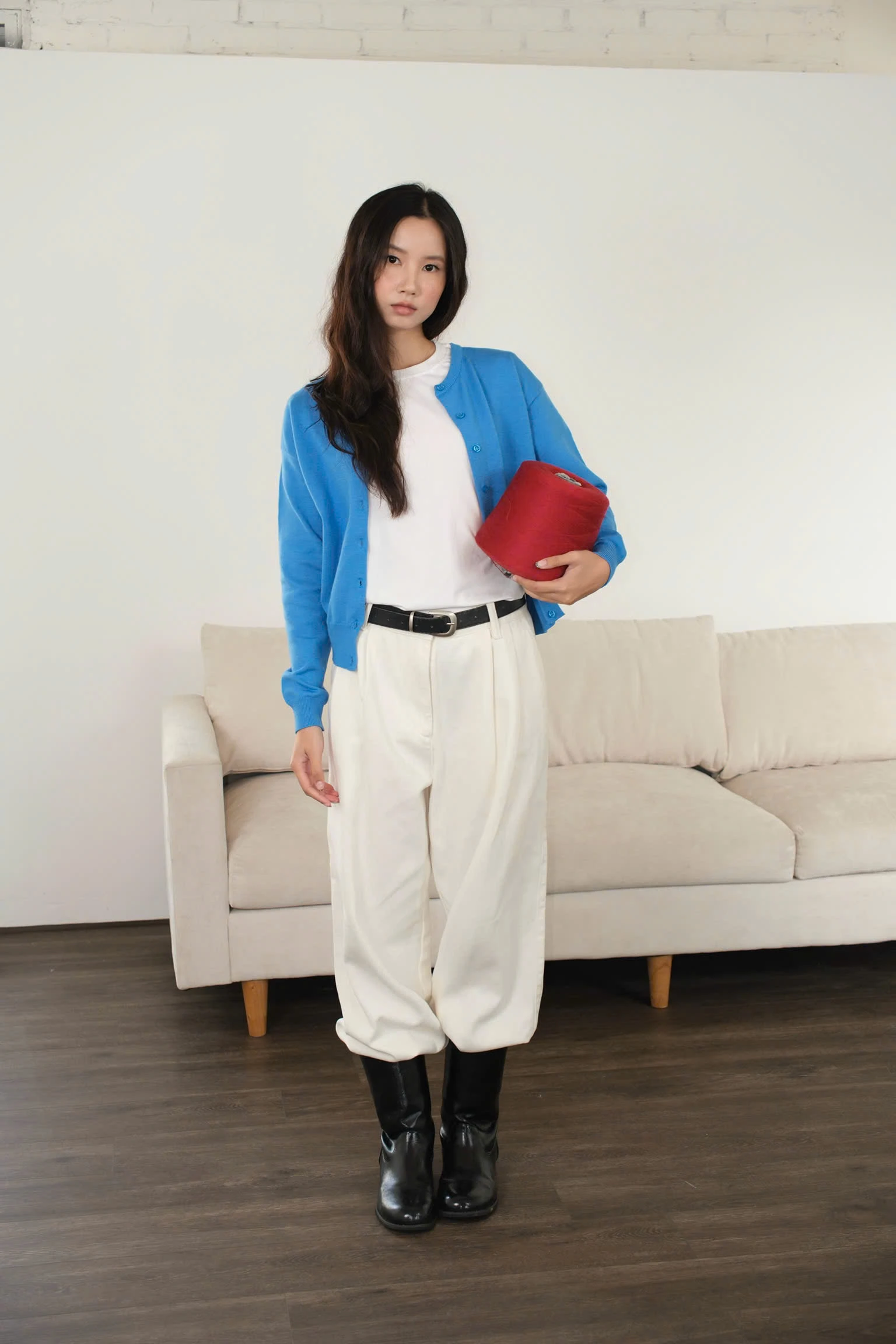 Áo cardigan trơn cổ tròn form vừa người chất dầy dặn mềm mại Unleashedvn Yuzu Regular Fit Cardigan - Sky Blue - M - Hình 2